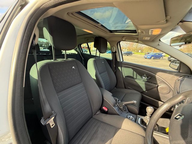 2015 Renault Megane 1.5L Limited Nav 5dr - Photo 3