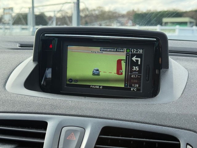 2015 Renault Megane 1.5L Limited Nav 5dr - Photo 9