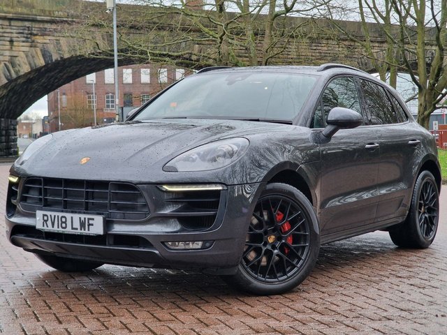2018 PORSCHE MACAN - Photo 5