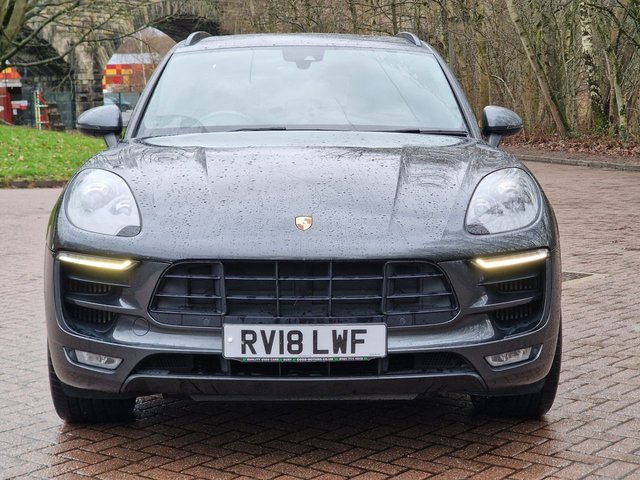 2018 PORSCHE MACAN - Photo 7