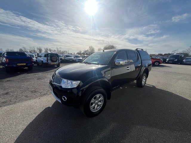 View our MITSUBISHI L200