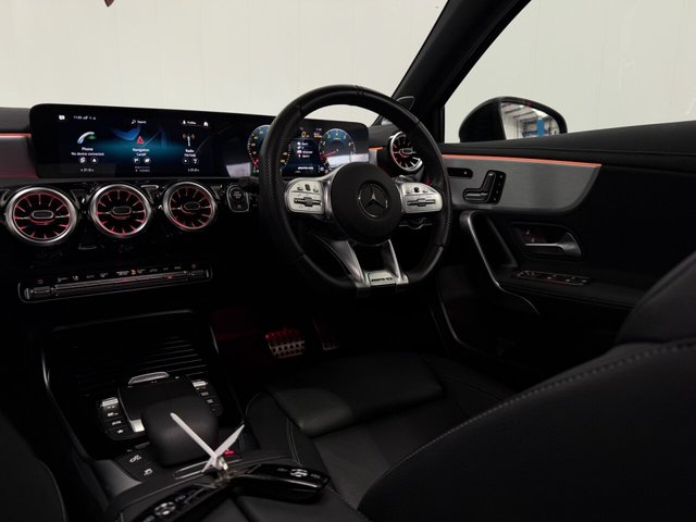 2022 Mercedes-Benz A-Class 2L Amg Edition 5dr - Photo 11