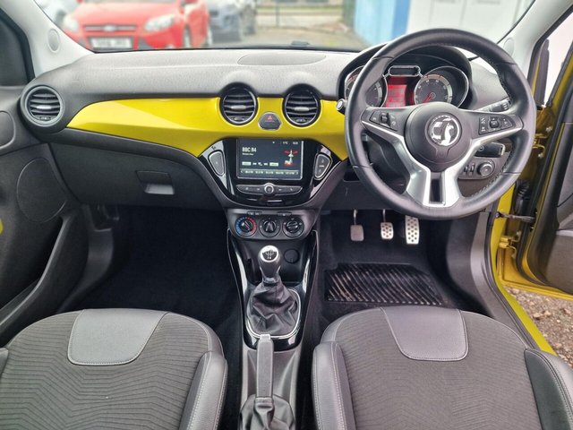 2017 VAUXHALL ADAM - Photo 12