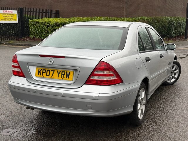 2007 Mercedes-Benz C-Class 1.8L Classic Se 4dr - Photo 7