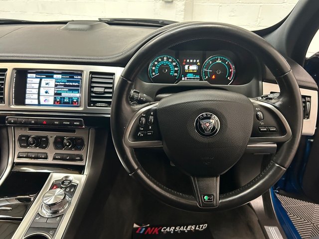 2015 Jaguar Xf - Photo 8