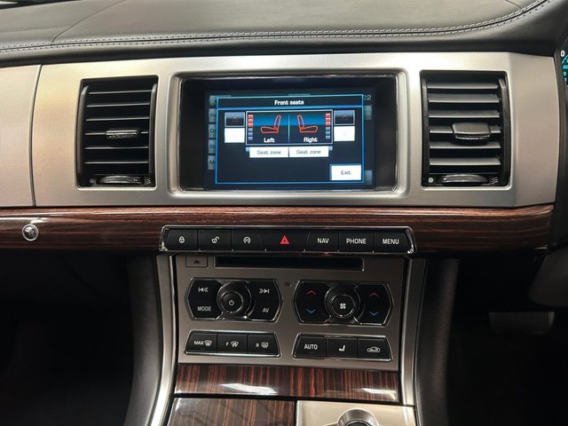 2015 Jaguar Xf - Photo 11