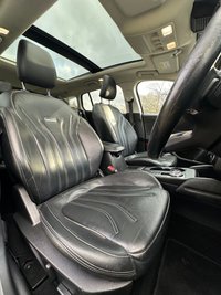USED 2019 19 FORD FOCUS 1.5T EcoBoost Vignale Estate 5dr Petrol Auto Euro 6 (s/s) (182 ps) 