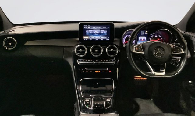 2015 Mercedes-Benz C-Class - Photo 3