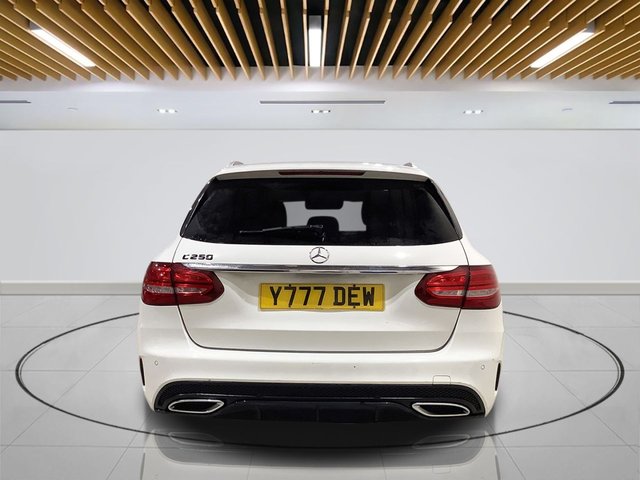 2015 Mercedes-Benz C-Class - Photo 7