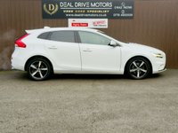 USED 2017 17 VOLVO V40 2.0 D3 R-Design Nav Plus Hatchback 5dr Diesel Manual Euro 6 (s/s) (150 ps) HeatedSeats DAB SATNAV FSH