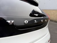 USED 2017 17 VOLVO V40 2.0 D3 R-Design Nav Plus Hatchback 5dr Diesel Manual Euro 6 (s/s) (150 ps) HeatedSeats DAB SATNAV FSH