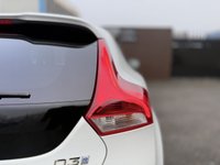 USED 2017 17 VOLVO V40 2.0 D3 R-Design Nav Plus Hatchback 5dr Diesel Manual Euro 6 (s/s) (150 ps) HeatedSeats DAB SATNAV FSH