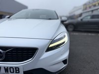USED 2017 17 VOLVO V40 2.0 D3 R-Design Nav Plus Hatchback 5dr Diesel Manual Euro 6 (s/s) (150 ps) HeatedSeats DAB SATNAV FSH