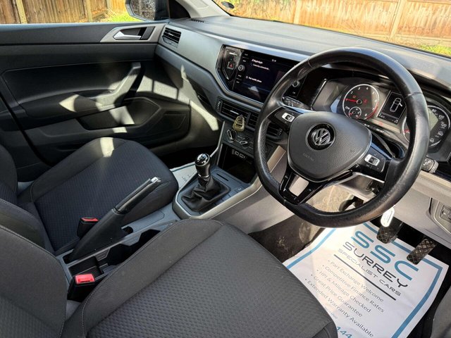 2019 Volkswagen Polo - Photo 5