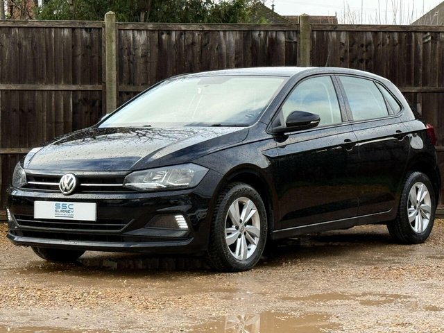 2019 Volkswagen Polo - Photo 2