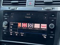 USED 2017 17 VOLKSWAGEN GOLF 1.4 Golf SE Nav TSi BlueMotion Technology Semi-Auto 5dr Sat Nav Apple CarPlay