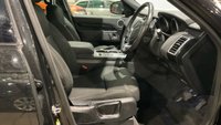 USED 2017 17 LAND ROVER DISCOVERY 2.0 SD4 S SUV 5dr Diesel Auto 4WD Euro 6 (s/s) (240 ps) THIS CAR COMES WITH 6 MONTHS WARRANTY , BREAKDOWN COVER & RECOVERY++  GREAT EXAMPLE OF AUTOMATIC 4 X 4 + NAVIGATION SYSTEM + BLUETOOTH + DAB RADIO + USB CONNECTION + PARKING SENSORS + HALF  LEATHER TRIM  + FRONT HEATED SEATS + CRUISE CONTROL + DUAL CLIMATE CONTROL + AUTO START STOP + ELECTRIC PARKING BRAKE + HILL HOLD ASSIST + TRACTION CONTROL + DAY TIME RUNNING LIGHTS + KEY LESS START + ICE ROAD WARNINGS + FULL LEATEHER STITCHED STEERING WHEEL + FRONT ARMS REST + HEAD LIGHTS ADJUSTER +