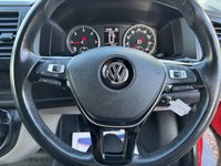 USED 2017 67 VOLKSWAGEN TRANSPORTER 2.0 TDI T28 BlueMotion Tech Highline Kombi 5dr Diesel Manual FWD SWB Euro 6 (s/s) (102 ps) 