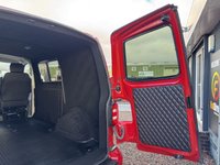 USED 2017 67 VOLKSWAGEN TRANSPORTER 2.0 TDI T28 BlueMotion Tech Highline Kombi 5dr Diesel Manual FWD SWB Euro 6 (s/s) (102 ps) 