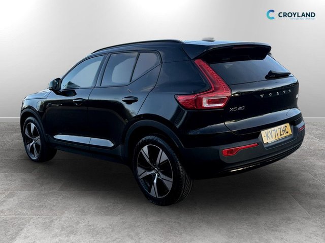 View our VOLVO XC40