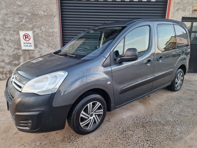 View our CITROEN BERLINGO