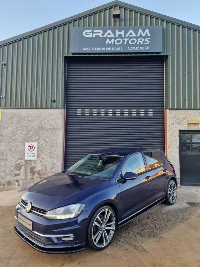 View our VOLKSWAGEN GOLF