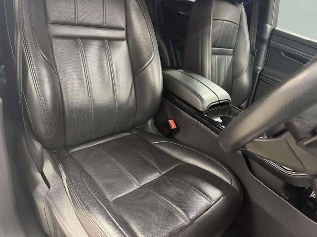 2019 Land Rover Range Rover Evoque 2L R-Dynamic S 5dr - Photo 12