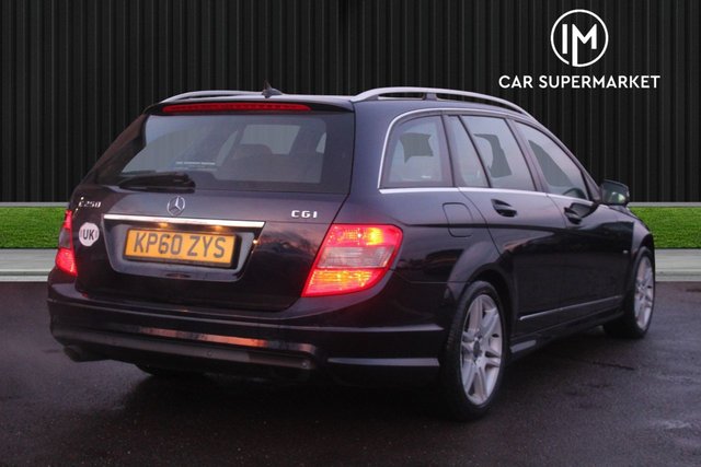 2010 Mercedes-Benz C-CLASS - Photo 9