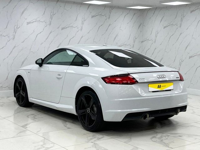 2016 Audi TT 2L Black Edition 3dr - Photo 9