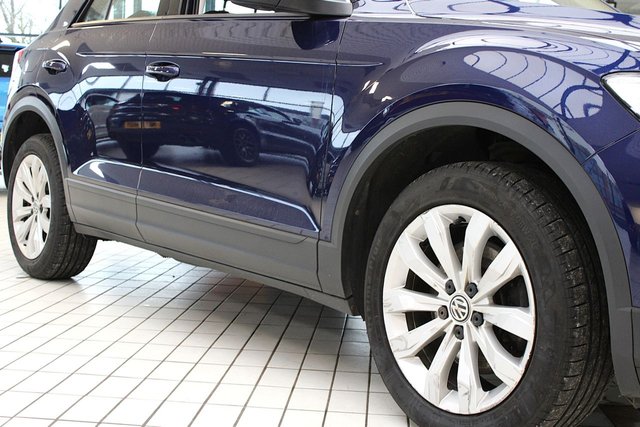 2019 VOLKSWAGEN T-ROC 2.0 TDI SE SUV 5dr Diesel Manual Euro 6 (s/s) (150 ps) - Photo 10