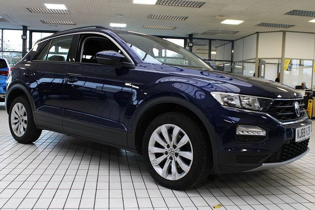 2019 VOLKSWAGEN T-ROC 2.0 TDI SE SUV 5dr Diesel Manual Euro 6 (s/s) (150 ps) - Photo 11