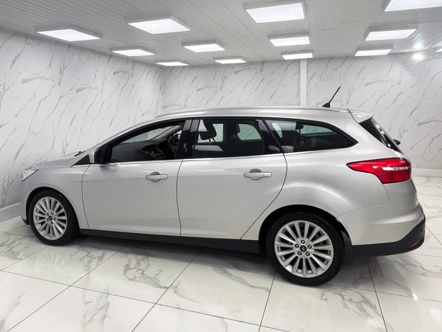 2017 Ford Focus 1L Titanium X 5dr - Photo 8