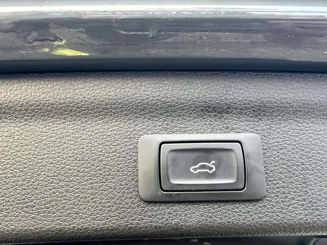 2021 Audi Q3 1.5L Technik 5dr - Photo 11