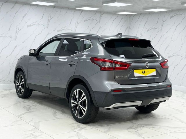 2018 Nissan Qashqai 1.3L N-Connecta 5dr - Photo 9