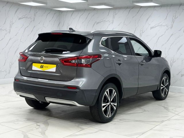 2018 Nissan Qashqai 1.3L N-Connecta 5dr - Photo 11