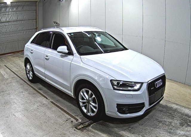 View our Audi Q3 2.0 TFSI SE SUV 5dr Petrol S Tronic quattro Euro 5 (s/s) (210 ps)