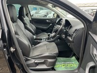USED 2018 18 SKODA KAROQ 1.6 TDI SE L SUV 5dr Diesel Manual Euro 6 (s/s) (115 ps) - APPLE CAR PLAY - SAT NAV - HEATED FRONT SEATS - REVERSE CAMERA - P/SENSORS - BLUETOOTH - CRUISE - 2 OWNERS