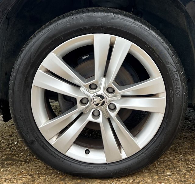 2018 SKODA KAROQ 1.6 TDI SE L SUV 5dr Diesel Manual Euro 6 (s/s) (115 ps) - Photo 10