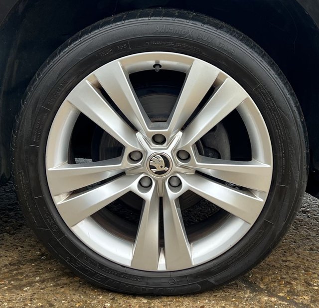 2018 SKODA KAROQ 1.6 TDI SE L SUV 5dr Diesel Manual Euro 6 (s/s) (115 ps) - Photo 11