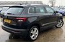 USED 2018 18 SKODA KAROQ 1.6 TDI SE L SUV 5dr Diesel Manual Euro 6 (s/s) (115 ps) - APPLE CAR PLAY - SAT NAV - HEATED FRONT SEATS - REVERSE CAMERA - P/SENSORS - BLUETOOTH - CRUISE - 2 OWNERS