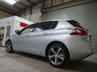 USED 2015 15 PEUGEOT 308 1.2 PureTech Allure Auto Euro 6 (s/s) 5dr *AUTOMATIC*ULTRA LOW MILES*