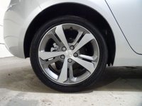 USED 2015 15 PEUGEOT 308 1.2 PureTech Allure Auto Euro 6 (s/s) 5dr *AUTOMATIC*ULTRA LOW MILES*