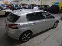 USED 2015 15 PEUGEOT 308 1.2 PureTech Allure Auto Euro 6 (s/s) 5dr *AUTOMATIC*ULTRA LOW MILES*
