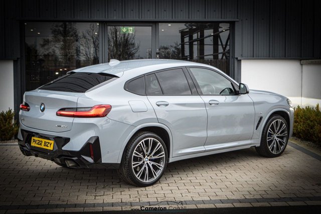 2022 BMW X4 2L M Sport 5dr - Photo 2