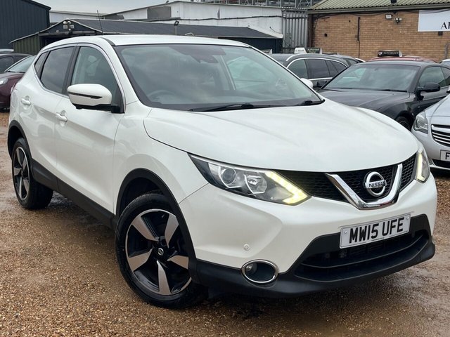 2015 NISSAN QASHQAI