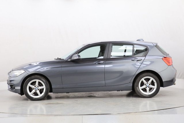2018 BMW 1 Series 2L Se 5dr - Photo 6