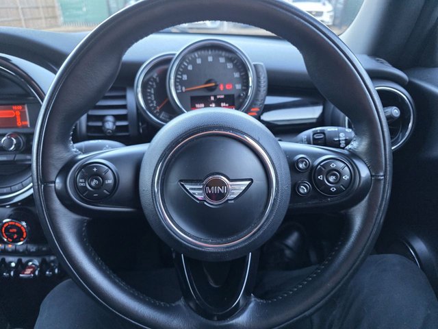 2016 MINI HATCH - Photo 12