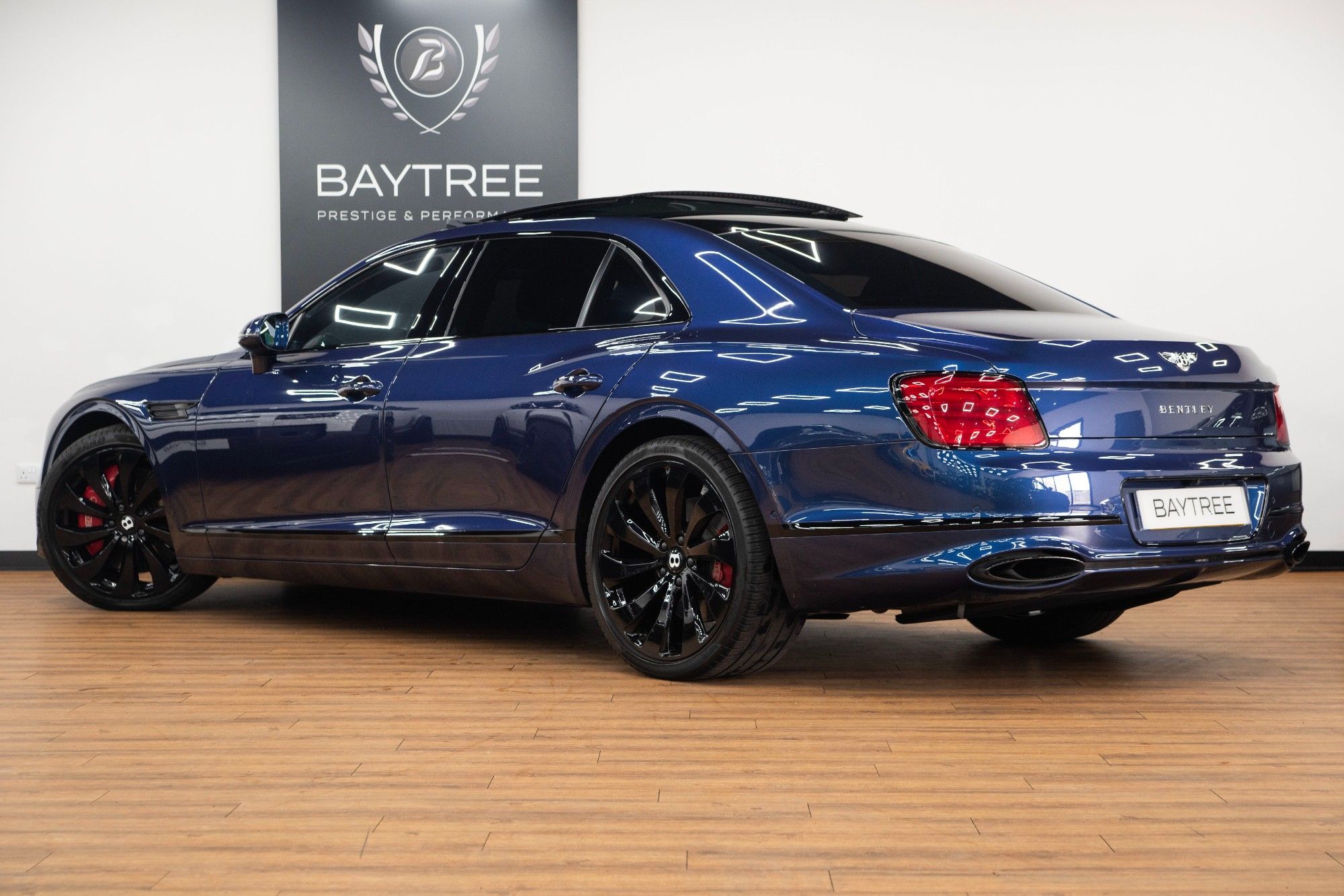 USED 2021 W BENTLEY FLYING SPUR 6.0 W12 Saloon 4dr  