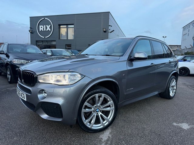 2015 BMW X5 3.0 40d M Sport SUV 5dr Diesel Auto xDrive Euro 6 (s/s) (313 ps) 1 FORMER KEEPER FINISHED IN SPACE GREY METALLIC WITH IVORY WHITE DAKOTA LEATHER-20" DOUBLE SPOKE ALLOYS-HEATED STEERING WHEEL-SOFT CLOSE DOORS-REVERSE CAMERA-PANORAMIC GLASS SUNROOF-ELECTRIC MEMORY SEAT-HEATED SEATS FRONT AND REAR-XENON HEADLIGHTS-AUTOMATIC HIGH BEAM CONTROL-DRIVING ASSITANT-SURROUND VIEW-PROFESSIONAL NAVIGATION-HARMAN KARDON-DAB RADIO-M LEATHER STEERING WHEEL-DUAL ZONE CLIMATE CONTROL - Photo 2