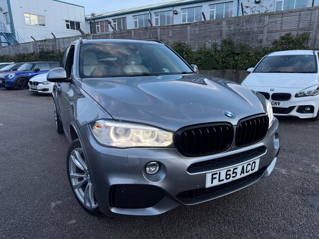 2015 BMW X5 3.0 40d M Sport SUV 5dr Diesel Auto xDrive Euro 6 (s/s) (313 ps) 1 FORMER KEEPER FINISHED IN SPACE GREY METALLIC WITH IVORY WHITE DAKOTA LEATHER-20" DOUBLE SPOKE ALLOYS-HEATED STEERING WHEEL-SOFT CLOSE DOORS-REVERSE CAMERA-PANORAMIC GLASS SUNROOF-ELECTRIC MEMORY SEAT-HEATED SEATS FRONT AND REAR-XENON HEADLIGHTS-AUTOMATIC HIGH BEAM CONTROL-DRIVING ASSITANT-SURROUND VIEW-PROFESSIONAL NAVIGATION-HARMAN KARDON-DAB RADIO-M LEATHER STEERING WHEEL-DUAL ZONE CLIMATE CONTROL - Photo 12